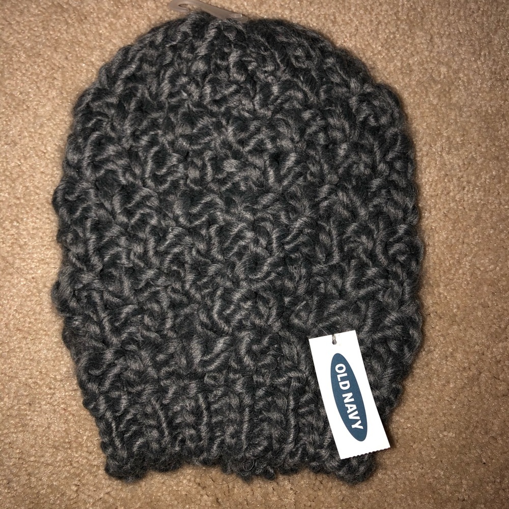 grey knit hat!